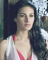 Amyra Dastur